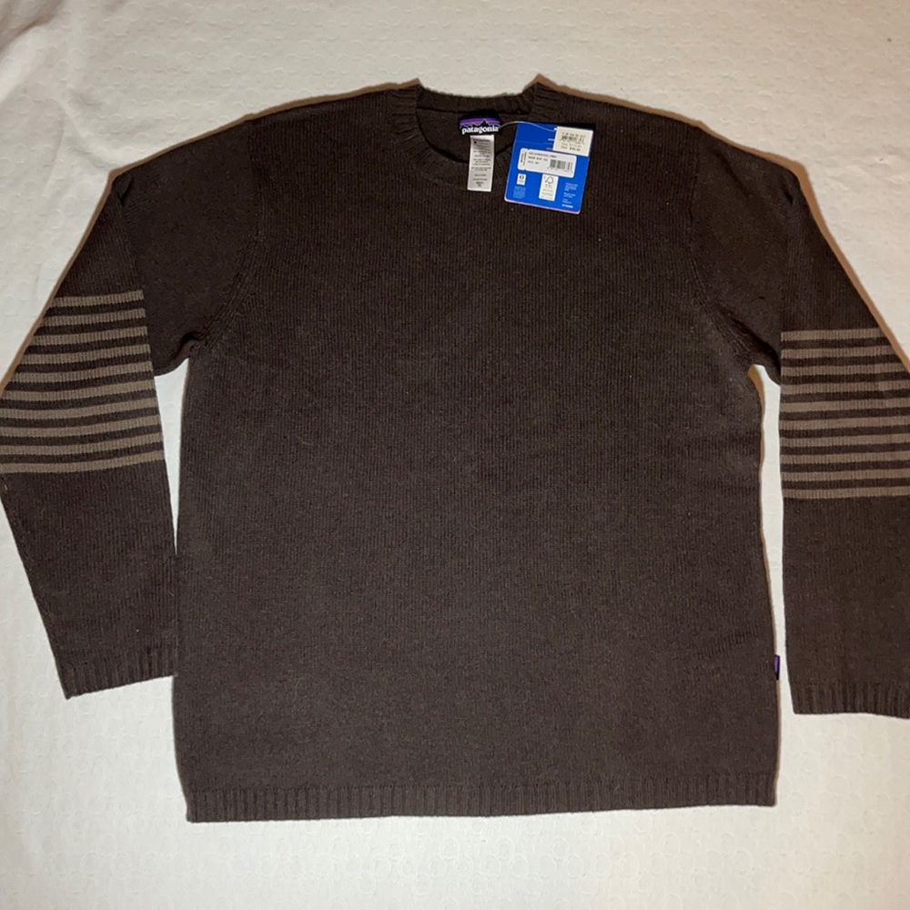 Brand New With Tags Patagonia Sweater XXL LambsWool Beautiful Brown